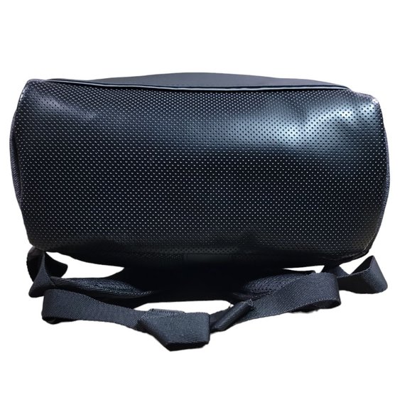 Lenovo Legion 15.6 Recon Gaming Backpack - Picture 7 of 15